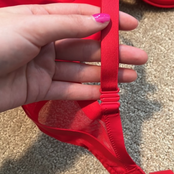 Calvin Klein Sculpted Demi Bra - Picture 7 of 10